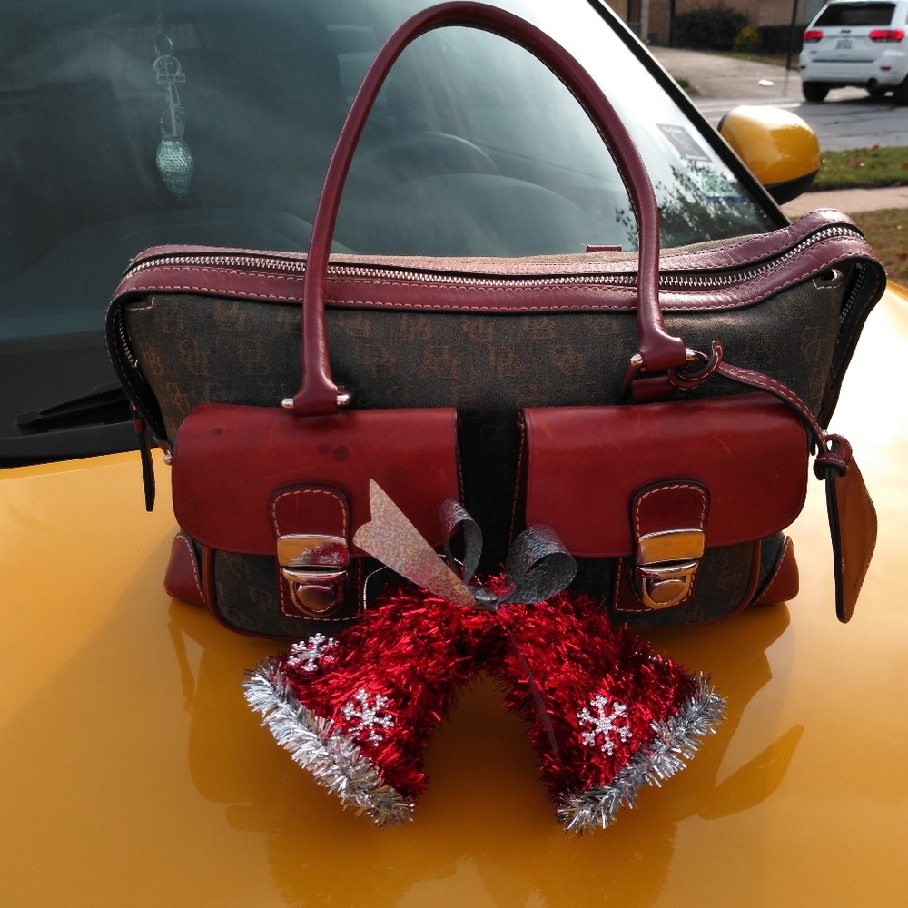 **Summer Sale** Emerald Green fabric and leather Initial Dooney Bag